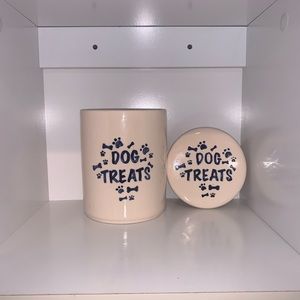 Dog treat container